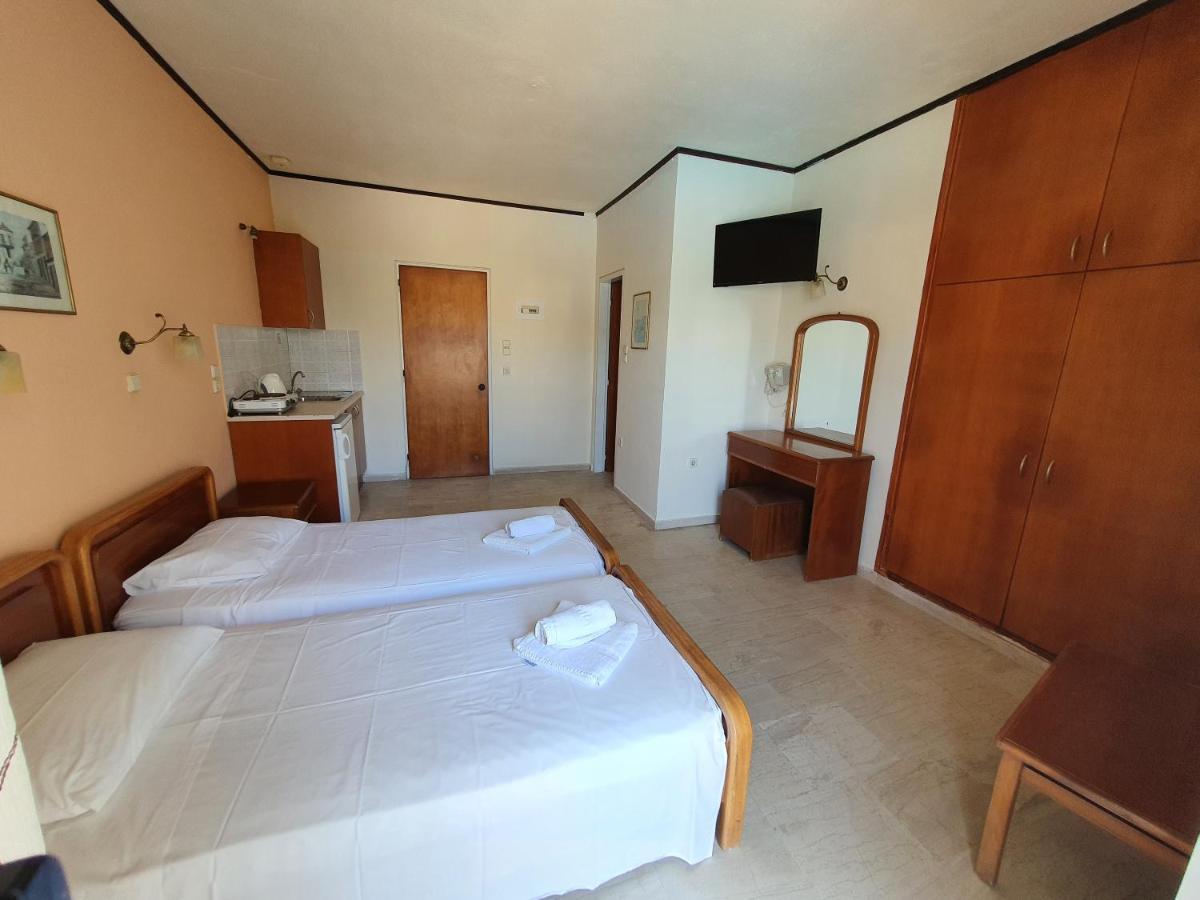 Vivian Hotel Laganas Exterior photo